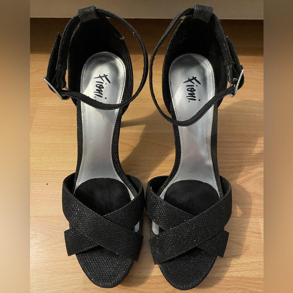 Sparkly Black Fioni Heels Size 9.5